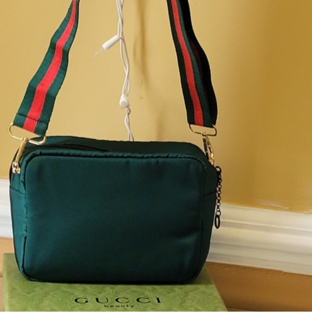 Gucci - Picture 6 of 6